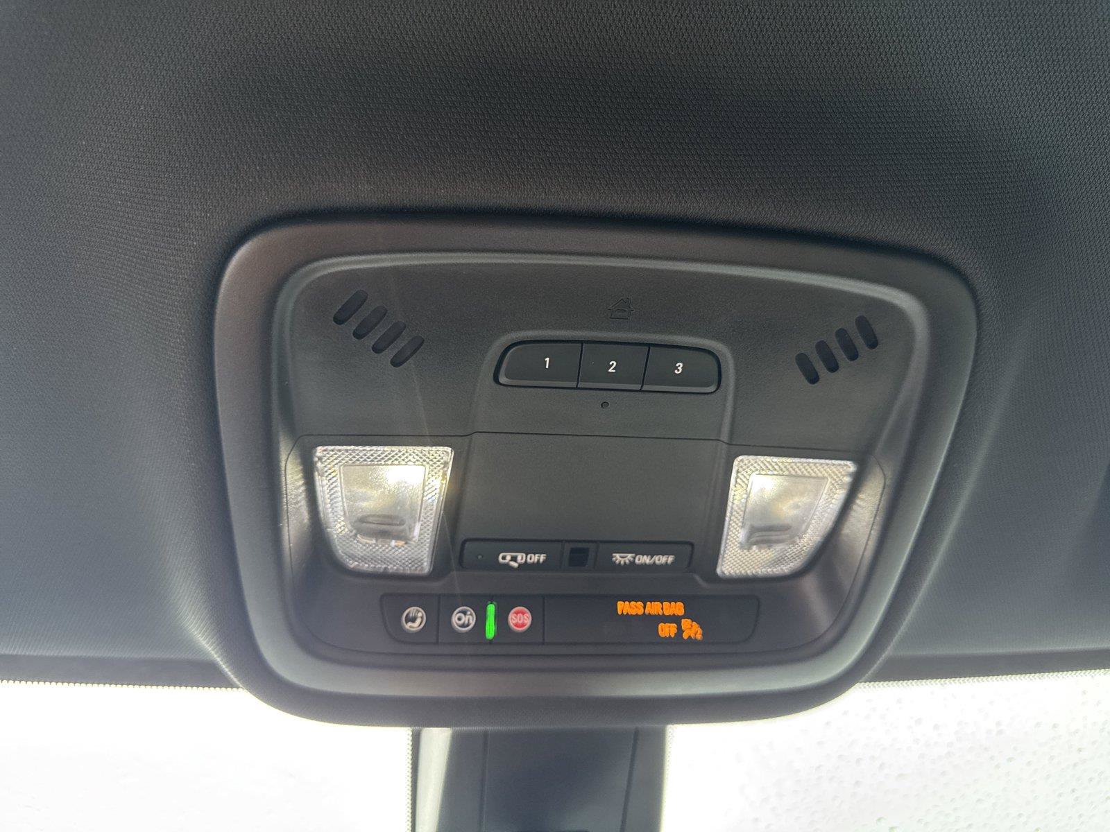 Used 2023 Chevrolet Traverse LT FWD image 29