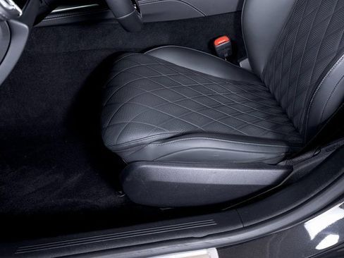 Used 2024 Mercedes-Benz E 450 4MATIC All-Terrain Wagon image 19