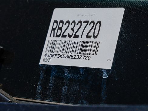 New 2024 Mercedes-Benz GLS 450 4MATIC image 28