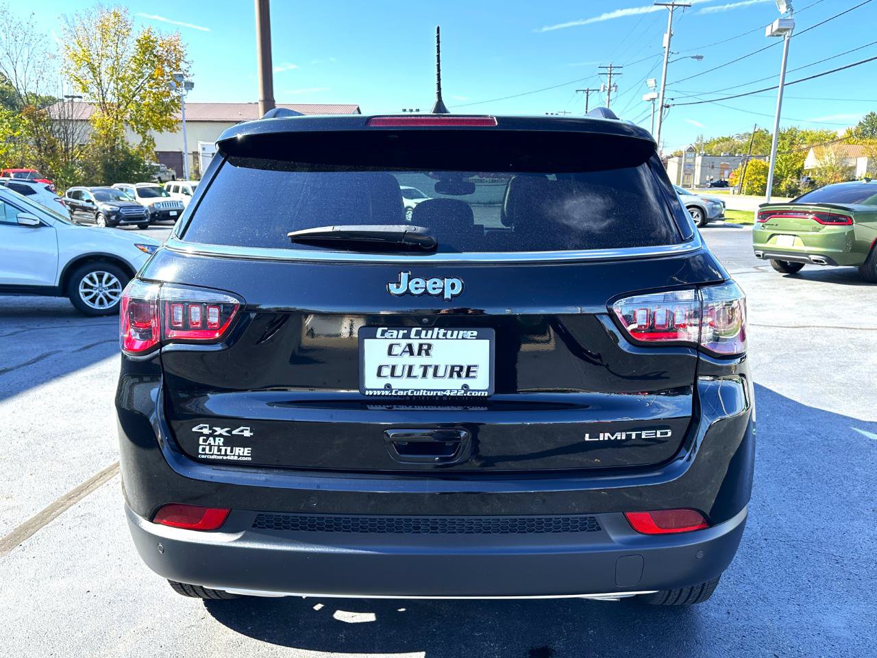 Used 2023 Jeep Compass Limited w/ Sun and Sound Group AWD/4WD image 13