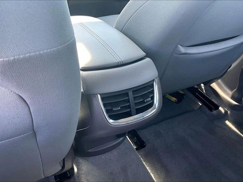 Used 2025 Chevrolet Malibu LT image 10