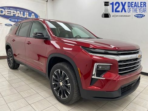 New 2026 Chevrolet Traverse LT w/ Sun and Wheel Package AWD/4WD image 1