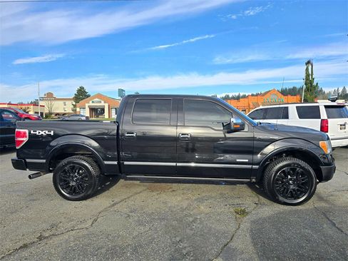 Used 2011 Ford F150 Platinum w/ Max Trailer Tow Pkg image 8