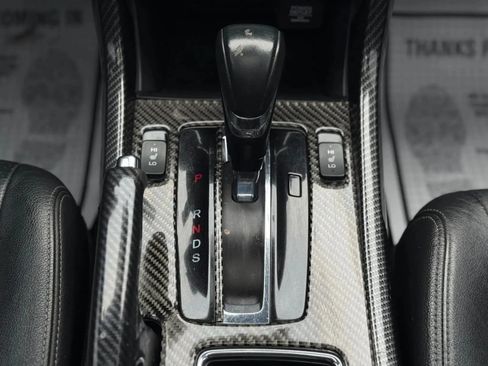 Used 2017 Honda Accord Touring image 23