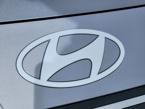 New 2026 Hyundai Elantra SEL Sport Premium FWD image 8