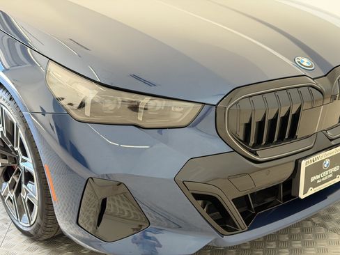 Certified 2025 BMW i5 xDrive40 w/ M Sport Package AWD/4WD image 12