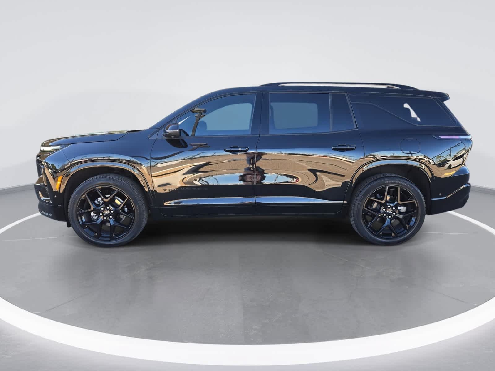 Used 2026 Chevrolet Traverse RS FWD image 5