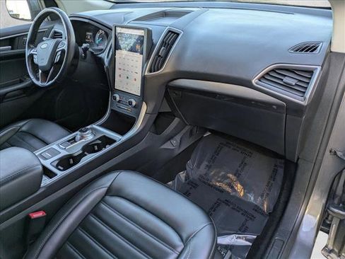 Used 2023 Ford Edge SEL image 20