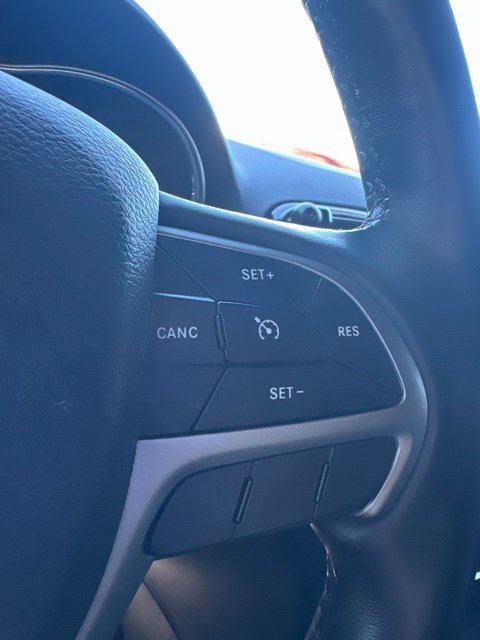 Used 2020 Jeep Grand Cherokee Limited w/ Luxury Group II AWD/4WD image 33