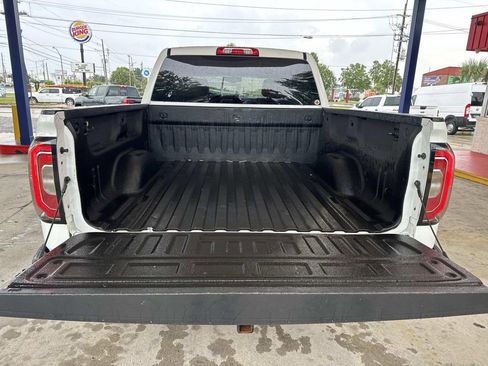 Used 2018 GMC Sierra 1500 SLT w/ Texas SLT Premium Package RWD image 9