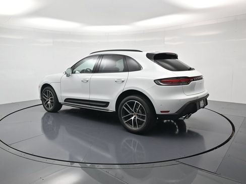Used 2026 Porsche Macan Turbo AWD/4WD image 3