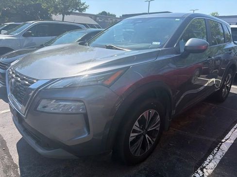 Used 2023 Nissan Rogue SV FWD image 7