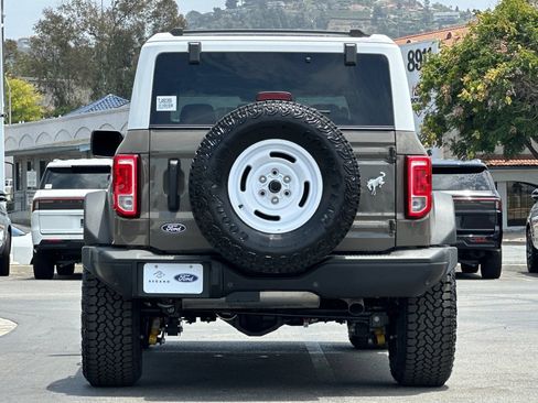 New 2026 Ford Bronco Heritage Edition AWD/4WD image 4