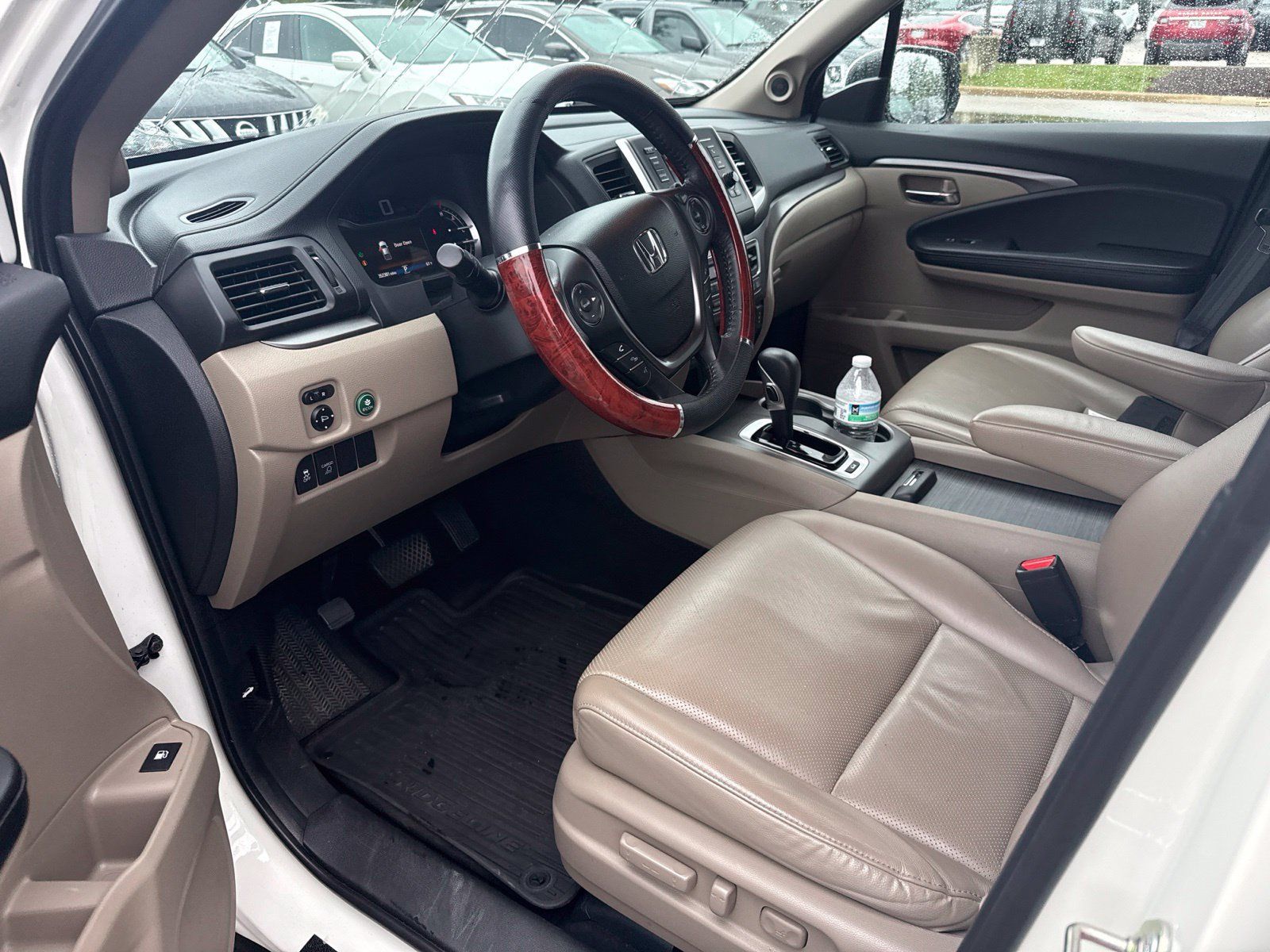 Used 2017 Honda Ridgeline RTL image 9