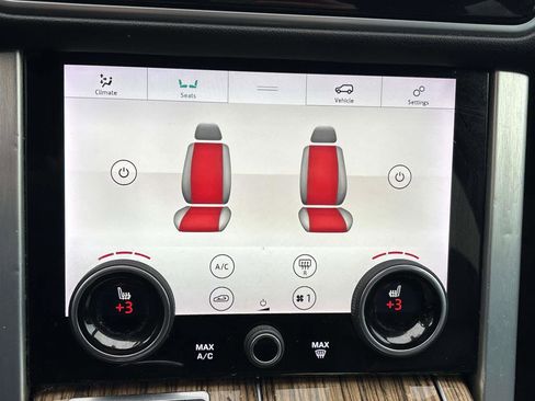 Used 2018 Land Rover Range Rover HSE image 22