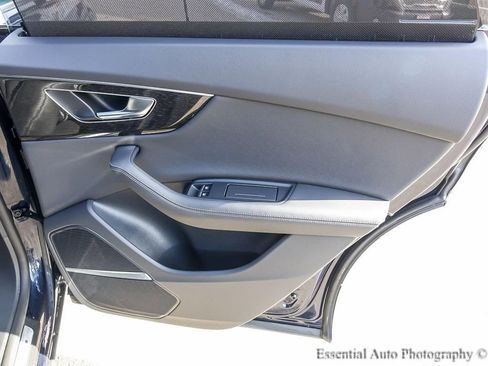 Used 2024 Audi Q8 Prestige image 26