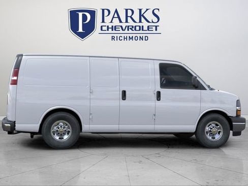 New 2025 Chevrolet Express 2500 w/ Driver Convenience Package image 5