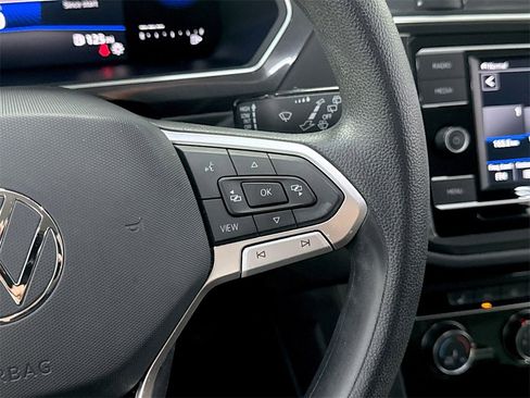 Used 2022 Volkswagen Tiguan S image 15