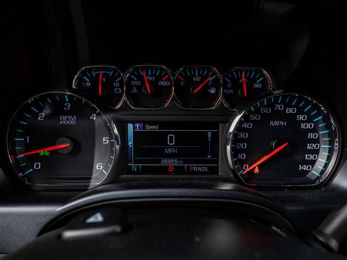 Used 2018 Chevrolet Silverado 1500 LT w/ All Star Edition AWD/4WD image 15