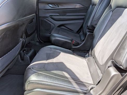 Certified 2023 Jeep Grand Cherokee L Laredo AWD/4WD image 25