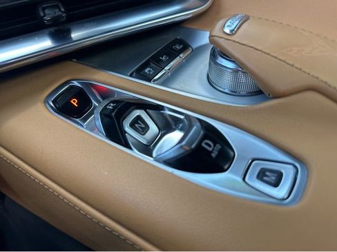 Used 2020 Chevrolet Corvette Stingray Preferred Conv w/ 2LT Preferred Equipment Group image 8