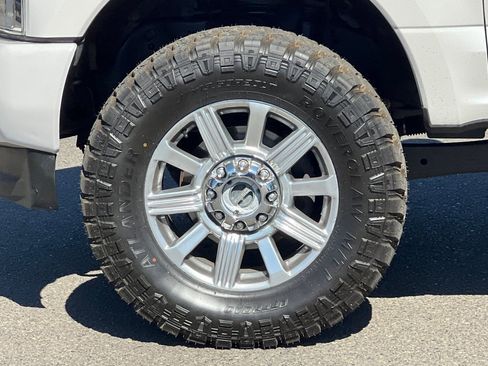 Used 2019 Ford F350 Limited AWD/4WD image 27