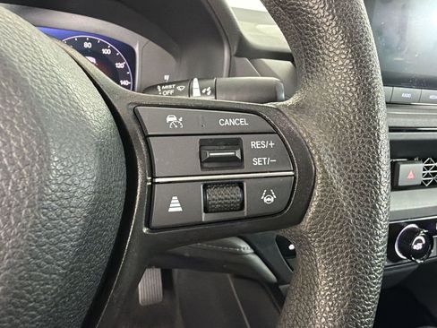 Used 2023 Honda Accord EX image 32