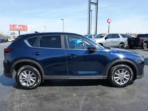 Used 2023 MAZDA CX-5 AWD 2.5 S w/ Select Package image 4
