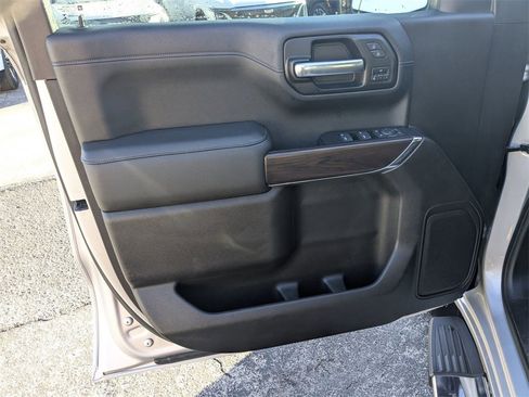 Used 2019 GMC Sierra 1500 SLT w/ SLT Premium Package image 14