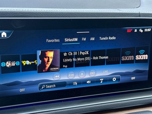 Used 2025 Mercedes-Benz GLS 450 4MATIC image 27