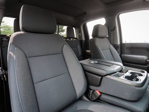 Used 2019 GMC Sierra 1500 SLE w/ SLE Value Package AWD/4WD image 64