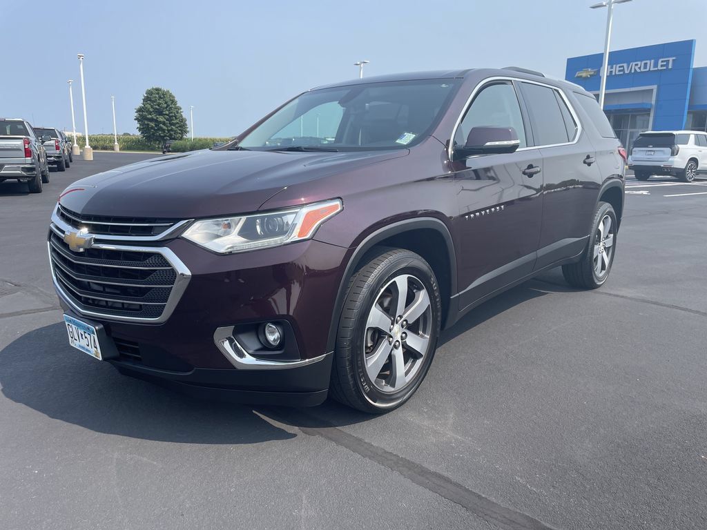 Used 2018 Chevrolet Traverse LT w/ LPO, Cargo Package AWD/4WD 360° Tour