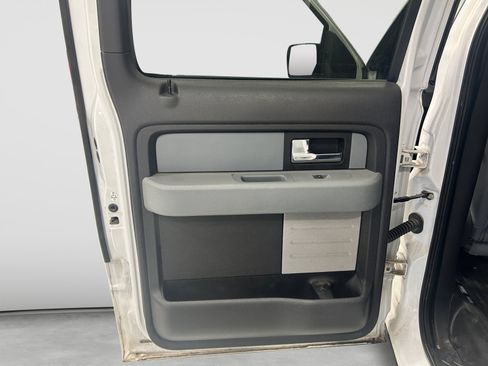 Used 2014 Ford F150 XLT AWD/4WD image 13