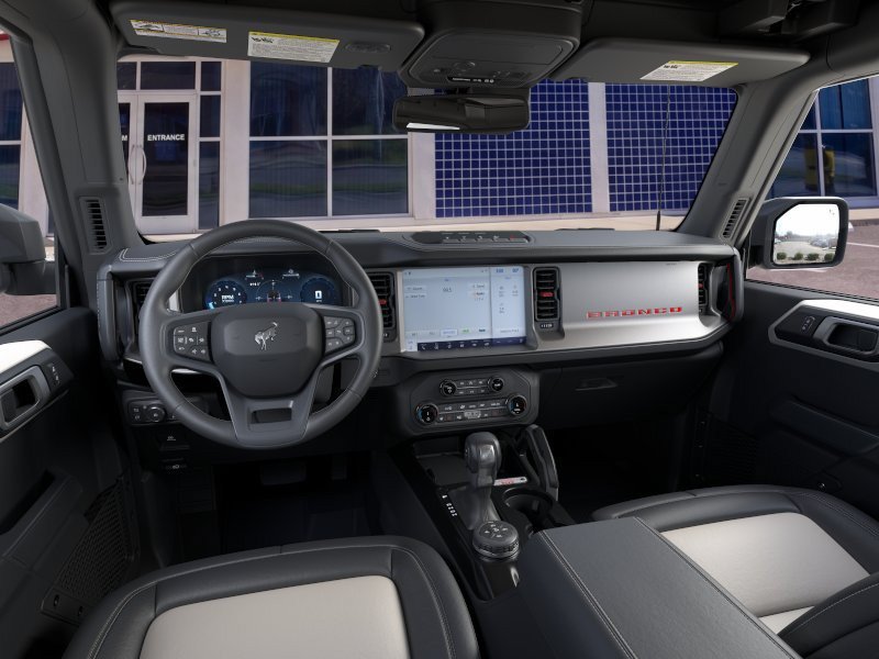 New 2026 Ford Bronco Outer Banks w/ Sasquatch Package AWD/4WD image 10