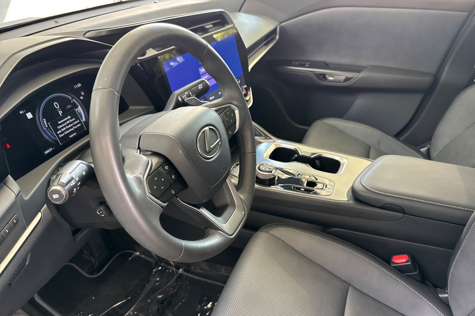 Certified 2023 Lexus RZ 450e Premium w/ Technology Package AWD/4WD image 11