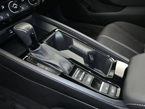 Used 2023 Honda Accord Sport image 23