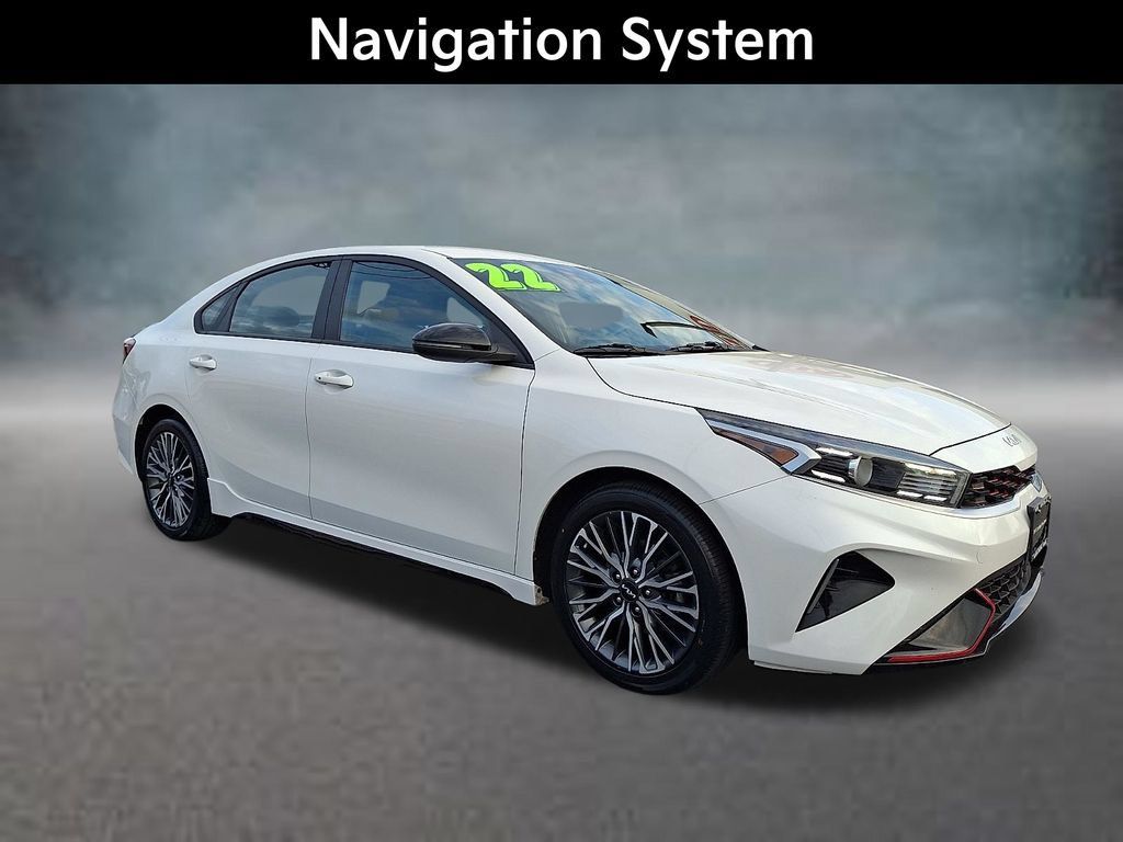 Certified 2022 Kia Forte GT-Line FWD image 4