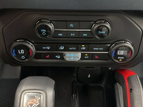 Used 2026 Ford Bronco Heritage Edition AWD/4WD image 23