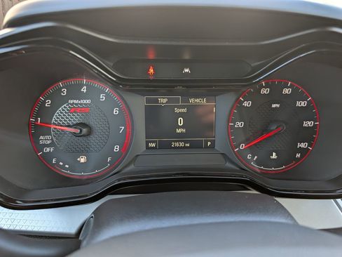 Used 2025 Chevrolet Trax RS w/ Driver Confidence Package image 22