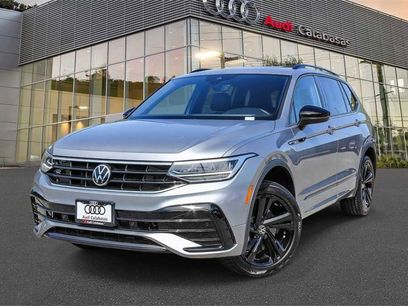 Used 2023 Volkswagen Tiguan SE R-Line