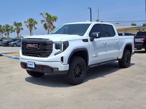 Used 2023 GMC Sierra 1500 AT4X AWD/4WD image 4