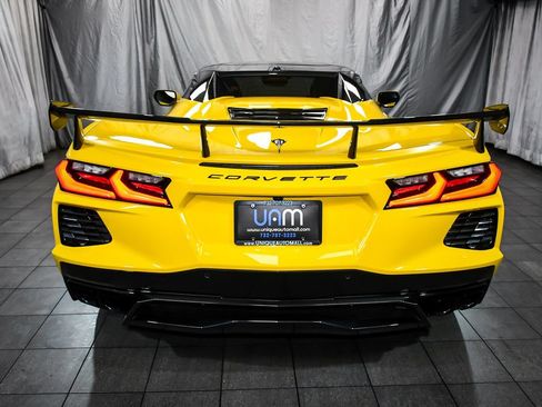 Used 2025 Chevrolet Corvette Stingray Preferred Conv w/ 2LT RWD image 6