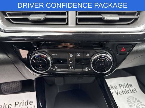 Used 2025 Chevrolet Trax ACTIV w/ Driver Confidence Package FWD image 72