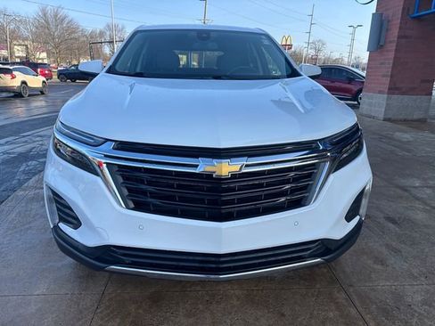 Certified 2024 Chevrolet Equinox LT w/ LPO, Floor Liner Package FWD image 3