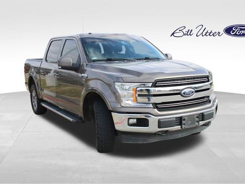 Used 2018 Ford F150 Lariat w/ Trailer Tow Package image 3
