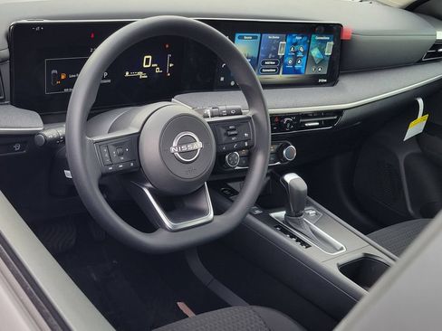 New 2026 Nissan Kicks S FWD image 5