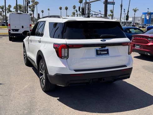Used 2026 Ford Explorer ST-Line RWD image 10