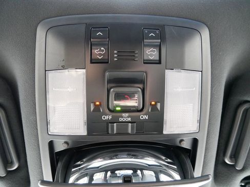 Certified 2023 Lexus GX 460 Premium w/ Premium Package image 27