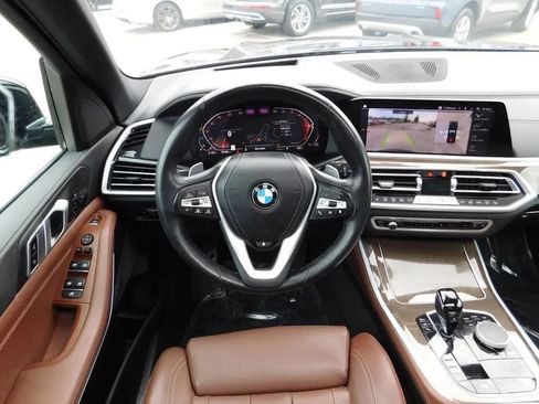 Used 2022 BMW X5 xDrive40i AWD/4WD image 18