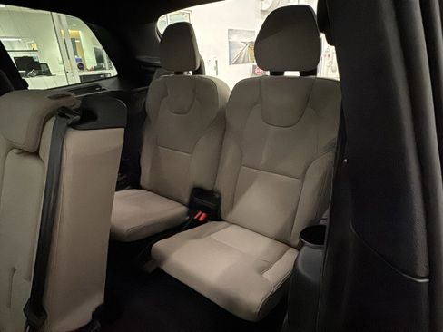 New 2026 Volvo XC90 T8 Plus image 29